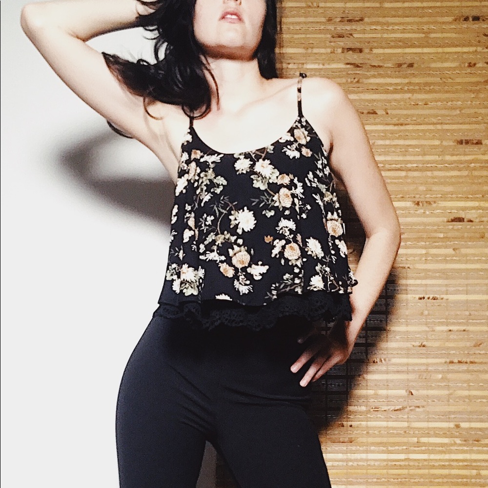 Floral Crop Top *NWT*